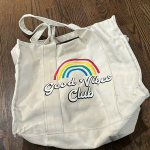 ⭐️2/$10 - tote bag